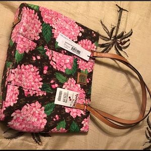 New Dooney and Bourke small Lexington purse